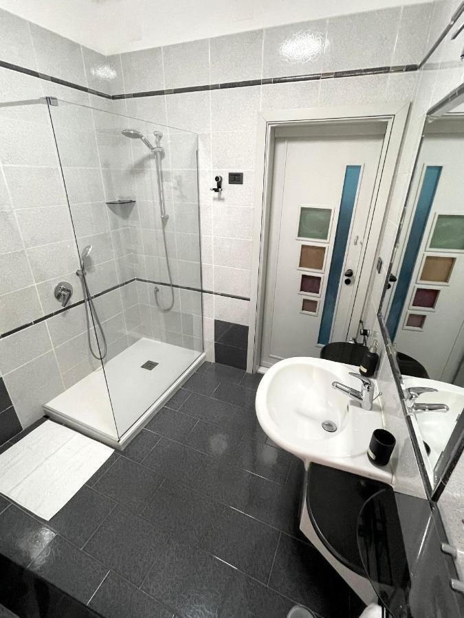 Madras Apartment San Giorgio a Cremano Dış mekan fotoğraf